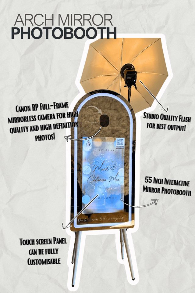 Mirror photo booth with greenery decor